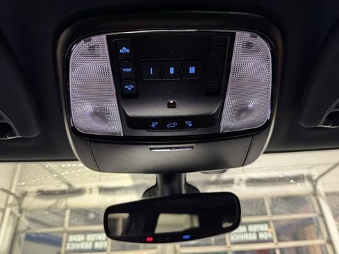 Used 2021 Dodge Durango R/T w/ Blacktop Package image 24