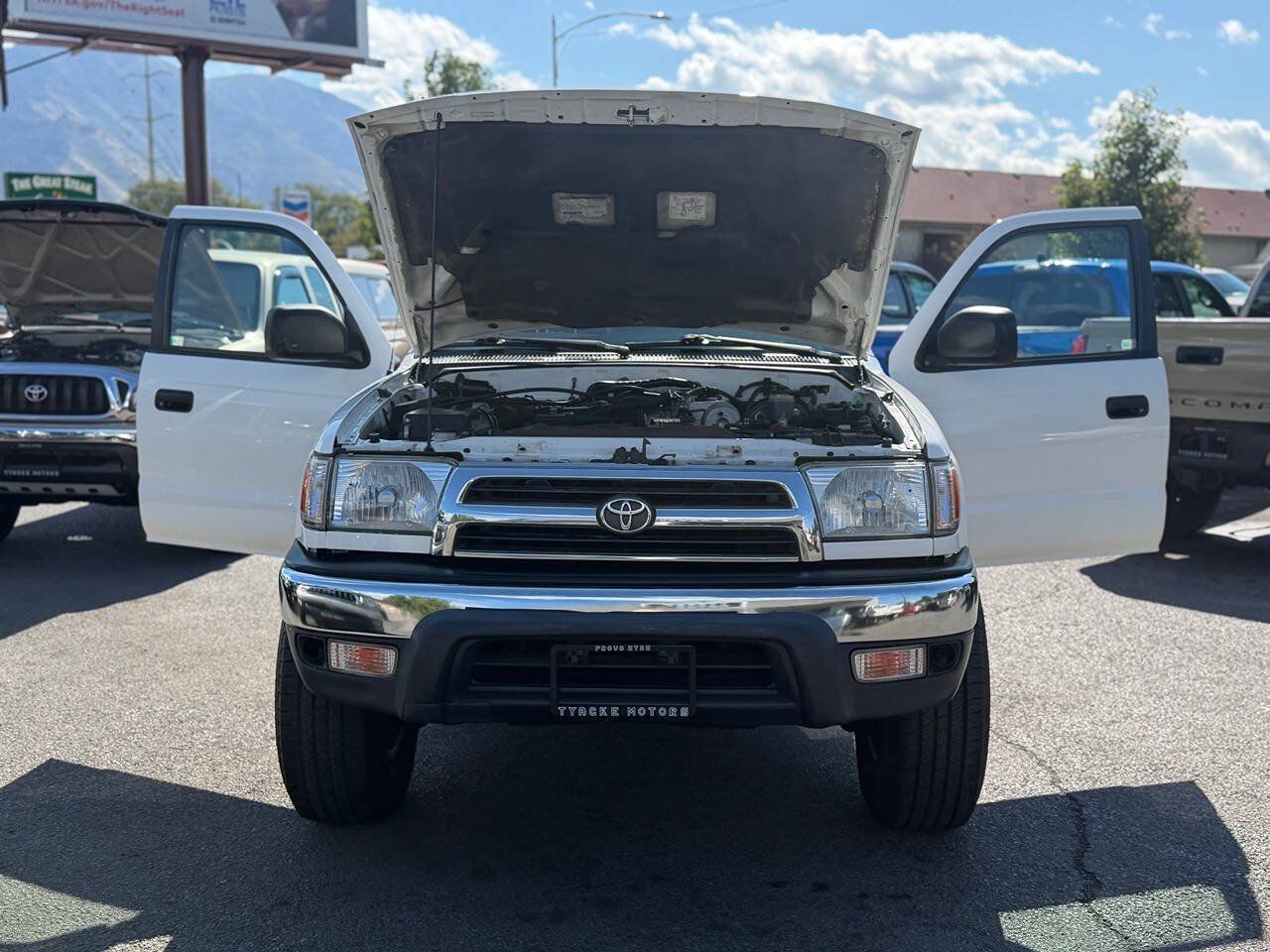 Used 2000 Toyota 4Runner 2WD w/ Upgrade Value Pkg 1 image 48