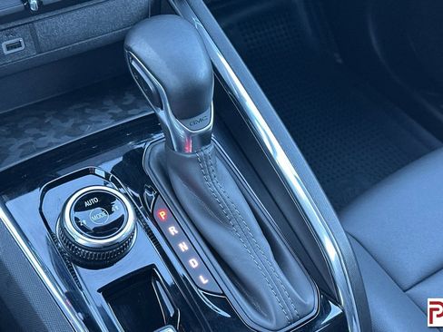 Certified 2025 GMC Canyon Elevation w/ Convenience Package image 24