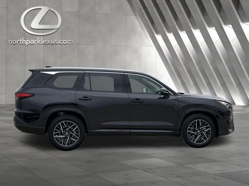 Certified 2026 Lexus TX 350 AWD w/ Technology Package image 4