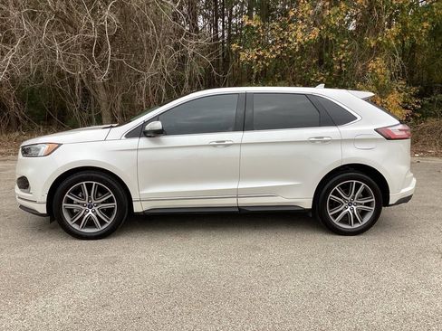 Used 2019 Ford Edge Titanium w/ Equipment Group 301A image 6