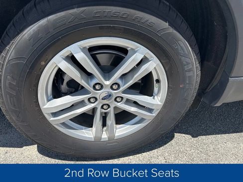 Used 2021 Ford Explorer XLT w/ Equipment Group 202A RWD image 3