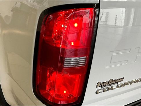 Certified 2022 Chevrolet Colorado ZR2 w/ Colorado ZR2 Bison Edition image 21