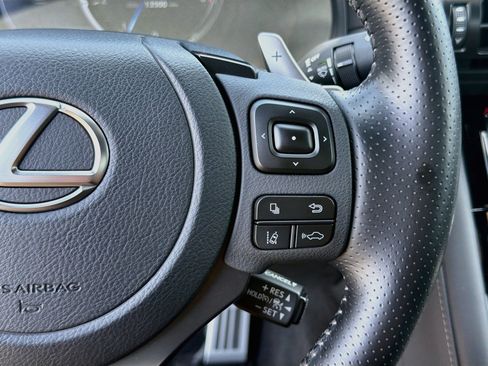 Used 2025 Lexus IS 500 RWD image 36