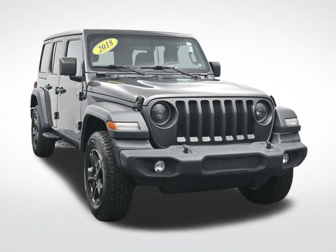 Used 2018 Jeep Wrangler Unlimited Sport S image 3