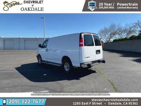 Used 2024 Chevrolet Express 2500 w/ Driver Convenience Package image 9