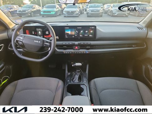 Certified 2025 Kia K4 FWD image 15
