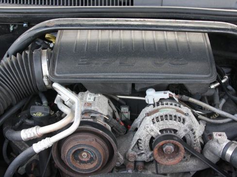 Used 2010 Jeep Grand Cherokee Laredo image 22