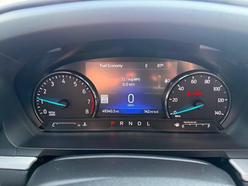 Used 2022 Ford Explorer XLT w/ Equipment Group 202A AWD/4WD image 15