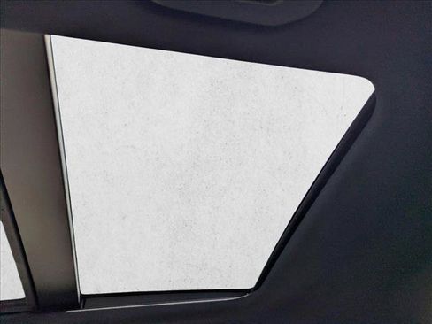 Certified 2026 Mercedes-Benz GLC 300 image 20