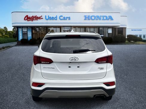 Used 2017 Hyundai Santa Fe Sport AWD/4WD image 4