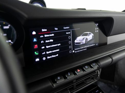 Certified 2022 Porsche 911 GT3 image 25