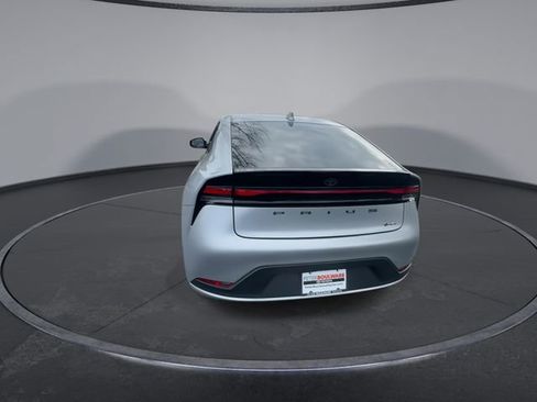 Used 2024 Toyota Prius LE image 12