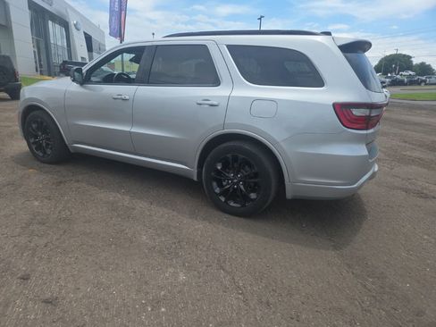 Used 2023 Dodge Durango R/T RWD image 11