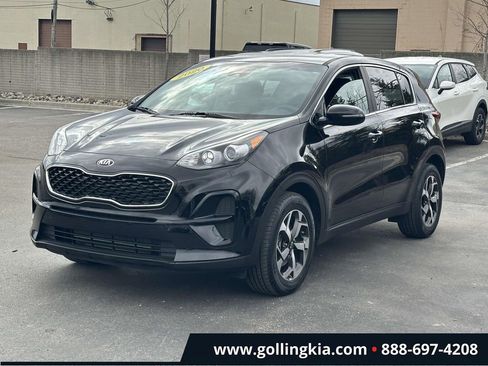 Used 2020 Kia Sportage LX w/ LX Popular Package image 4