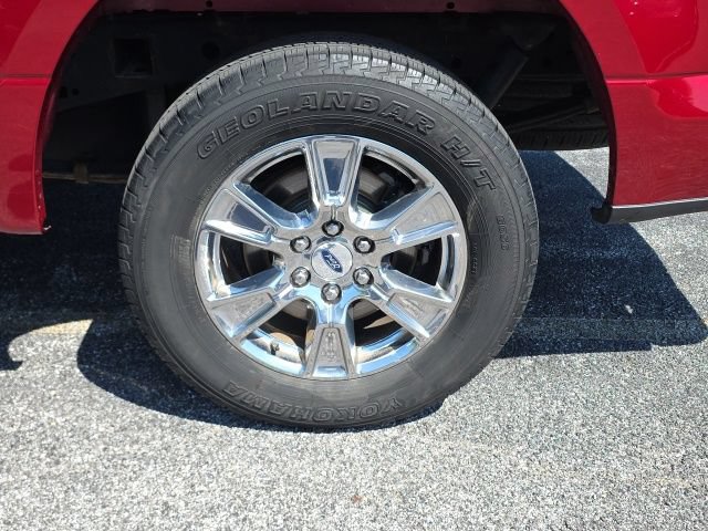 Used 2015 Ford F150 XLT w/ Equipment Group 301A Mid RWD image 4