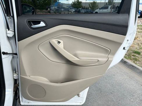 Used 2018 Ford Escape SE image 27