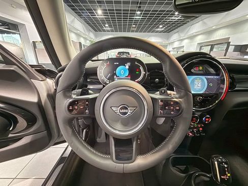 Used 2024 MINI Cooper S image 15