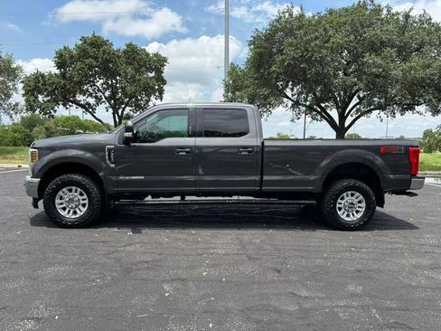 Used 2019 Ford F250 XLT w/ XLT Value Package AWD/4WD image 4