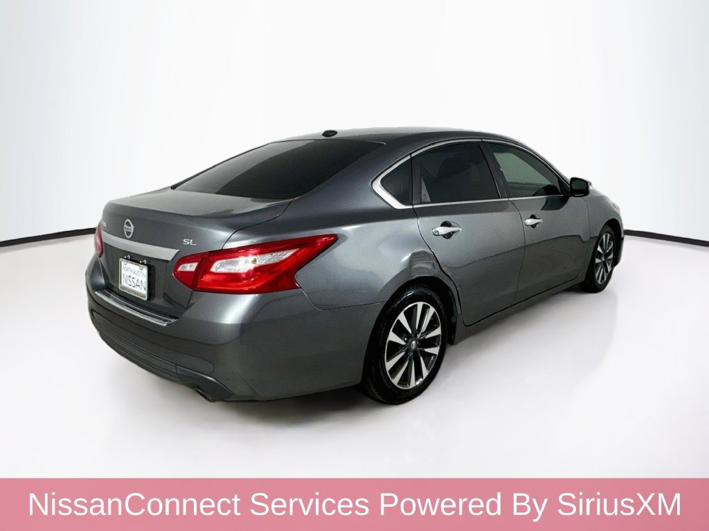 Used 2017 Nissan Altima 2.5 SL w/ 2.5 Technology Package FWD image 7
