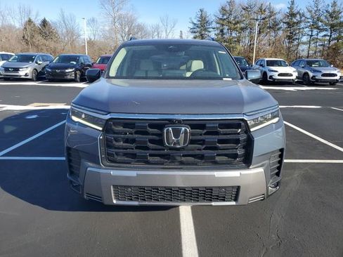 New 2026 Honda Pilot Touring image 16