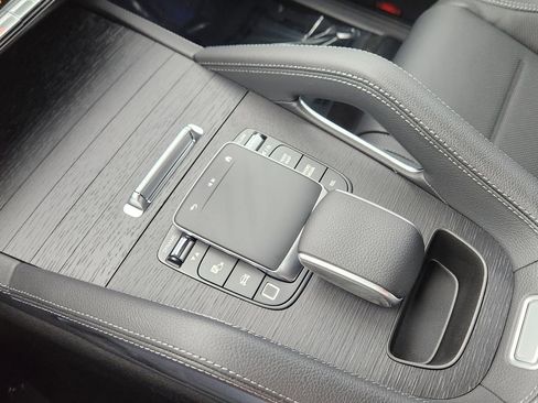 New 2026 Mercedes-Benz GLE 450 4MATIC image 19