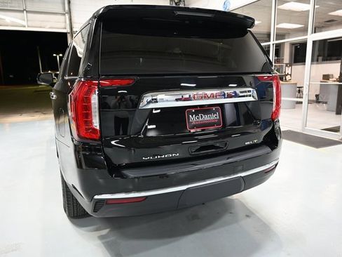 Used 2022 GMC Yukon SLT w/ SLT Premium Package image 6