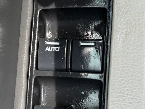 Used 2008 Honda CR-V EX-L image 22