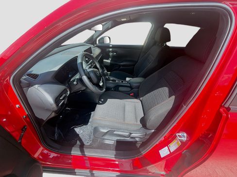 Certified 2025 Honda HR-V Sport image 18