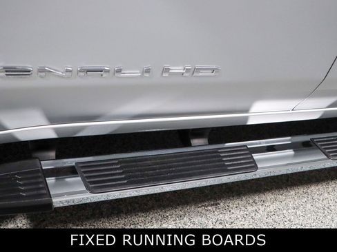 Used 2022 GMC Sierra 3500 Denali image 12