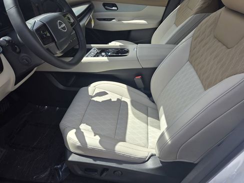 New 2026 Nissan Murano Platinum w/ Cargo Package AWD/4WD image 11