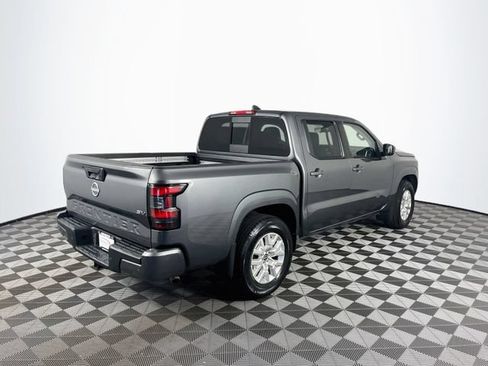 Used 2024 Nissan Frontier SV w/ SV Convenience Package RWD image 8
