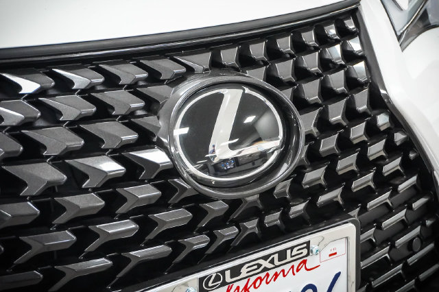 Used 2024 Lexus UX 250h FWD image 25