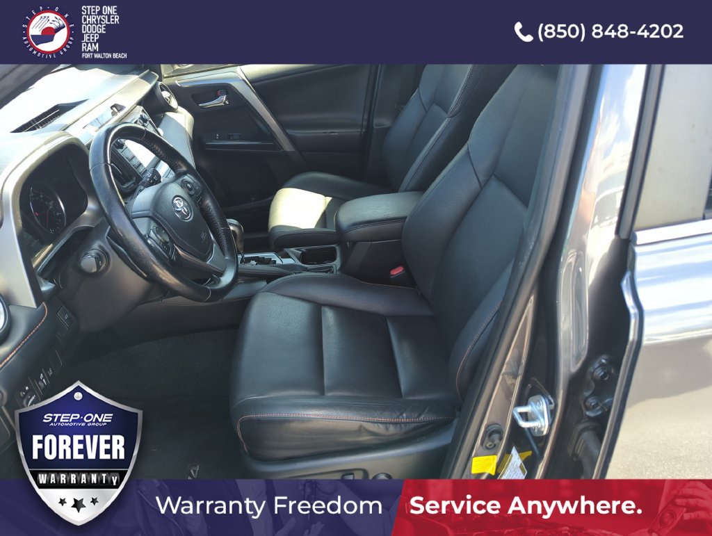 Used 2018 Toyota RAV4 SE w/ Power Extra Value Package FWD image 11