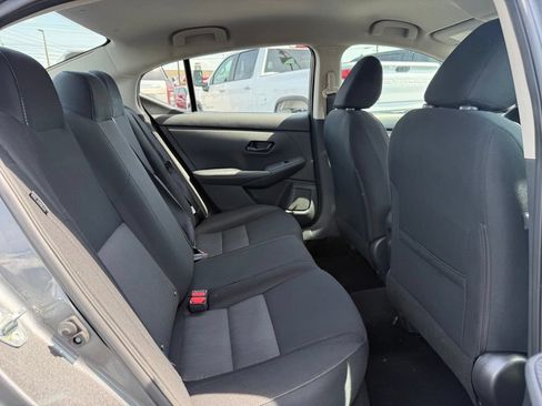 Used 2024 Nissan Sentra SV FWD image 19