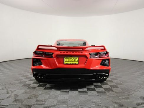 Used 2021 Chevrolet Corvette Stingray Coupe w/ Z51 Performance Package image 8