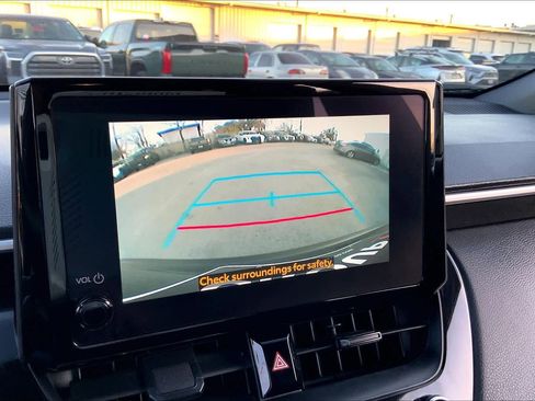 Used 2025 Toyota Corolla Cross AWD Hybrid image 25