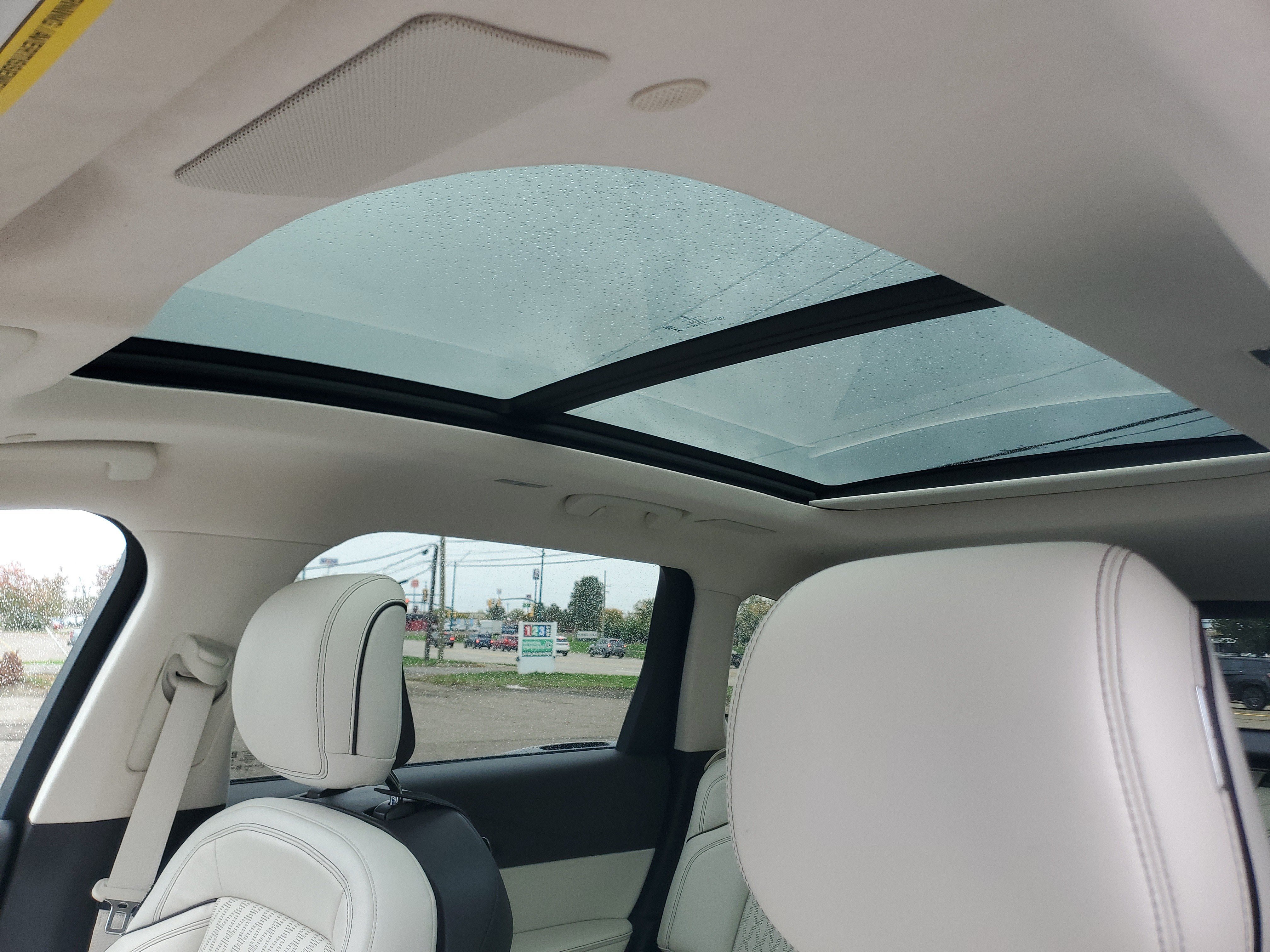 Certified 2024 Lincoln Nautilus Black Label w/ Jet Appearance Package (87T) AWD/4WD image 11