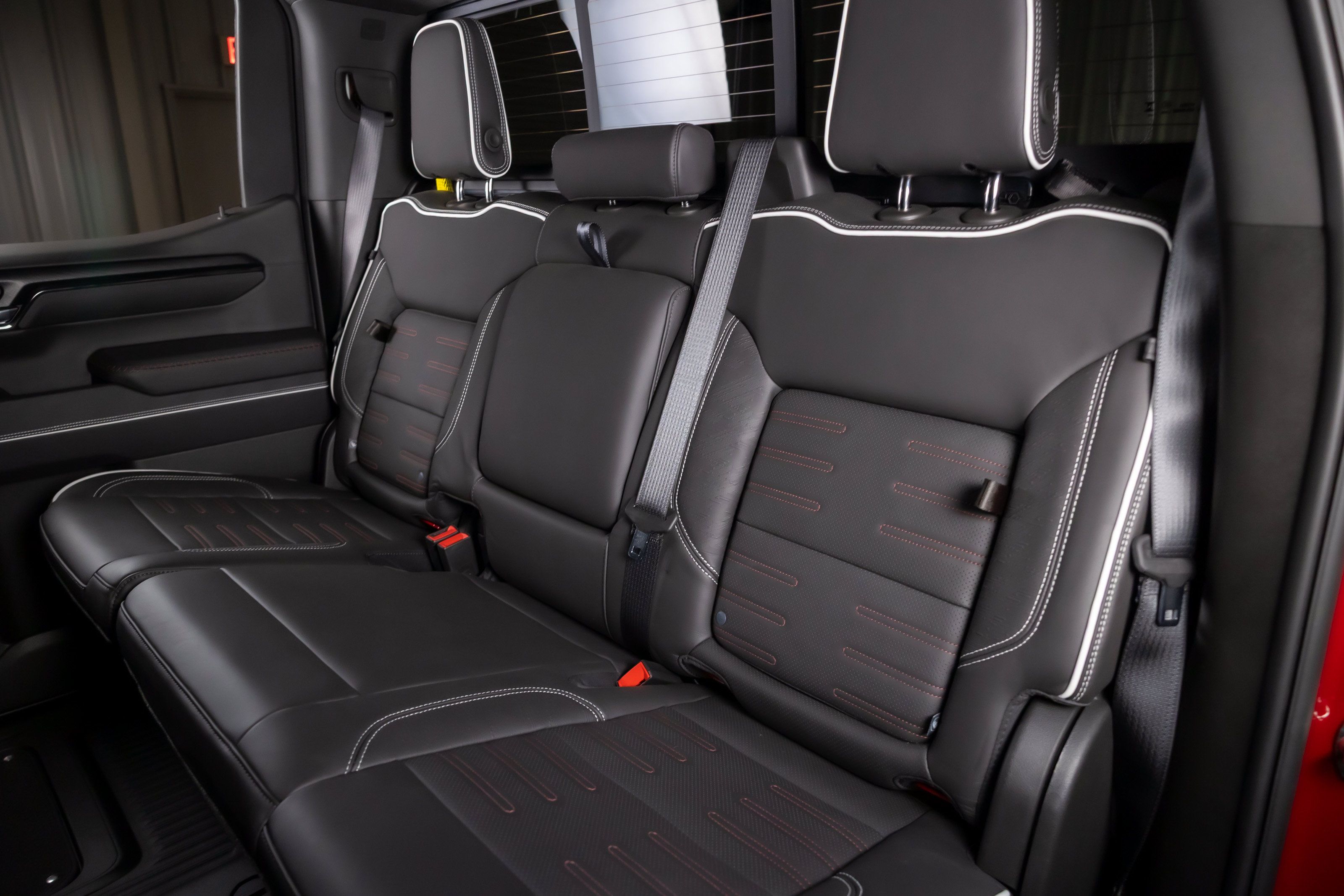 Used 2026 GMC Sierra 1500 AT4X AWD/4WD image 26