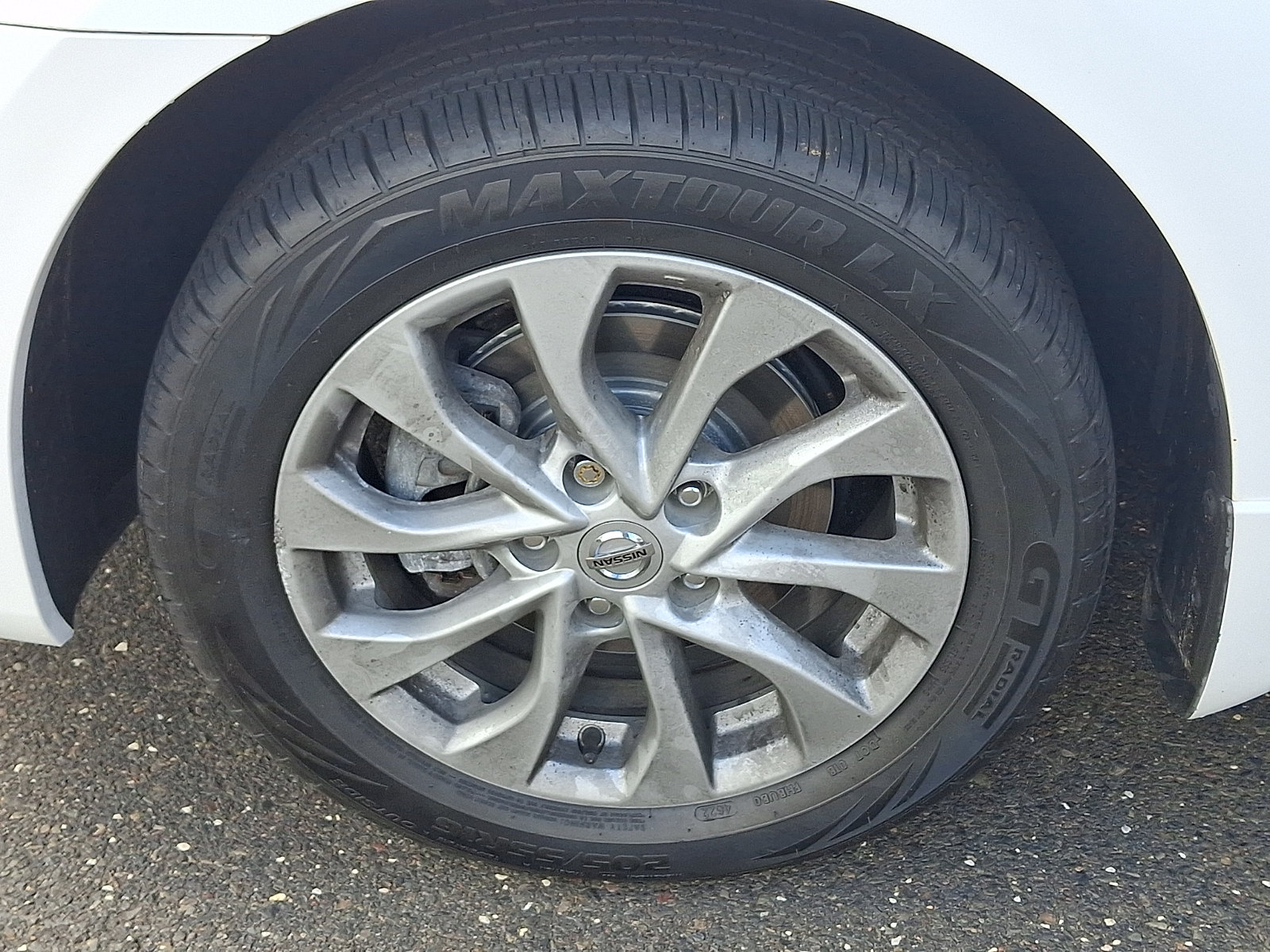 Certified 2019 Nissan Sentra SV FWD image 11