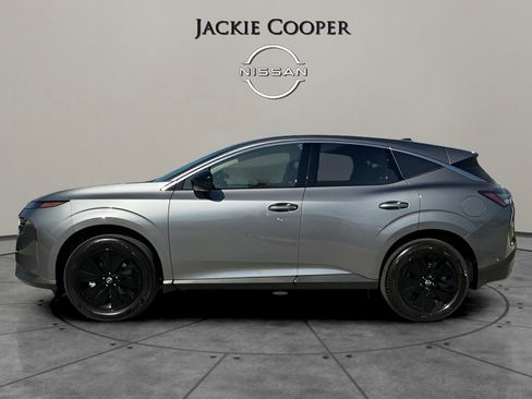 Certified 2025 Nissan Murano SV w/ Cargo Package image 2