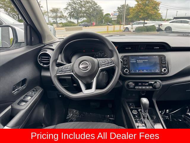 Used 2022 Nissan Kicks SV FWD image 13