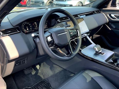 New 2026 Land Rover Range Rover Velar S image 9