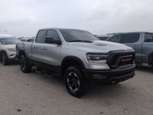 Used 2019 RAM 1500 Rebel AWD/4WD image 3