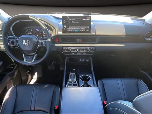 Used 2023 Honda Pilot Elite image 14