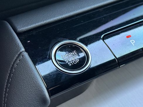 New 2025 Lincoln Navigator Reserve w/ Jet Appearance Package AWD/4WD image 20