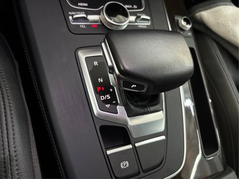 Used 2018 Audi Q5 Prestige w/ Prestige Package AWD/4WD image 44