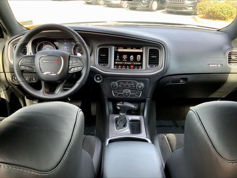 Used 2022 Dodge Charger Scat Pack w/ Plus Group RWD image 16