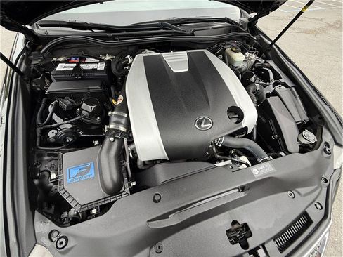 Used 2015 Lexus IS 350 w/ F-Sport Package RWD image 24