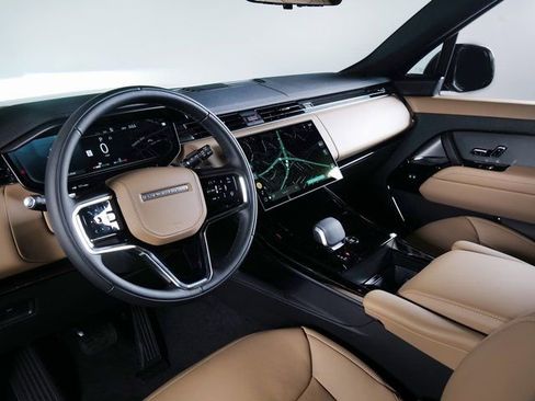 New 2026 Land Rover Range Rover Sport SE AWD/4WD image 17